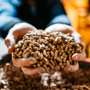 Panier à pellets : solution d'appoint pour se chauffer aux granulés ?
